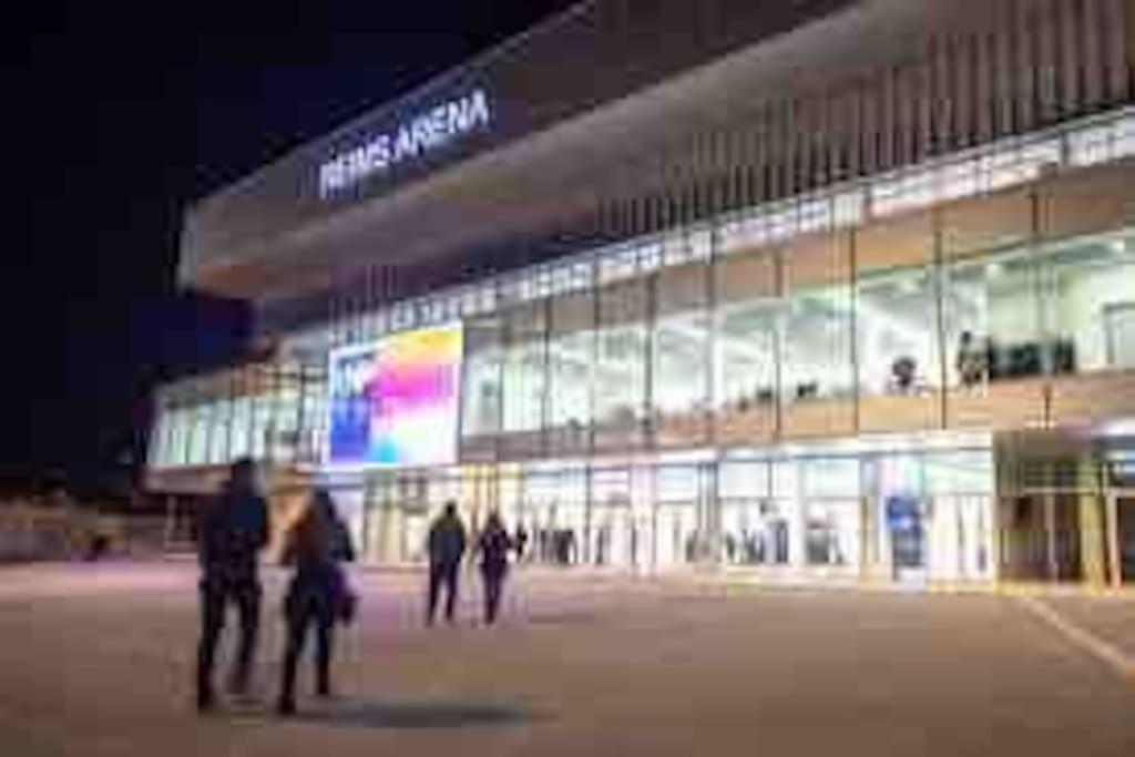 Studio 24M2 Avec Parking Prive - Lycee Roosevelt - Arena - Gare Reims Exterior foto
